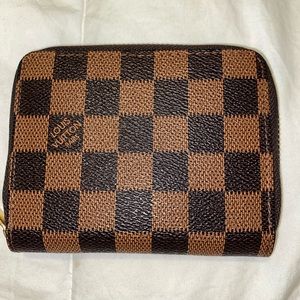 Checkered wallet
